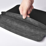 Genuine leather MacBook sleeve 16 inch – Zwart - 5