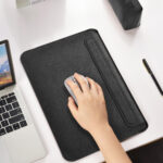 Genuine leather MacBook sleeve 16 inch – Zwart - 6