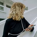 Solidenz Collection iPhone 14 Pro Max hoesje met afneembare koord – White Pearls - 3