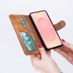 Solidenz Moda Book Samsung Galaxy A37 echt leren hoesje - Lichtbruin - afbeelding 4